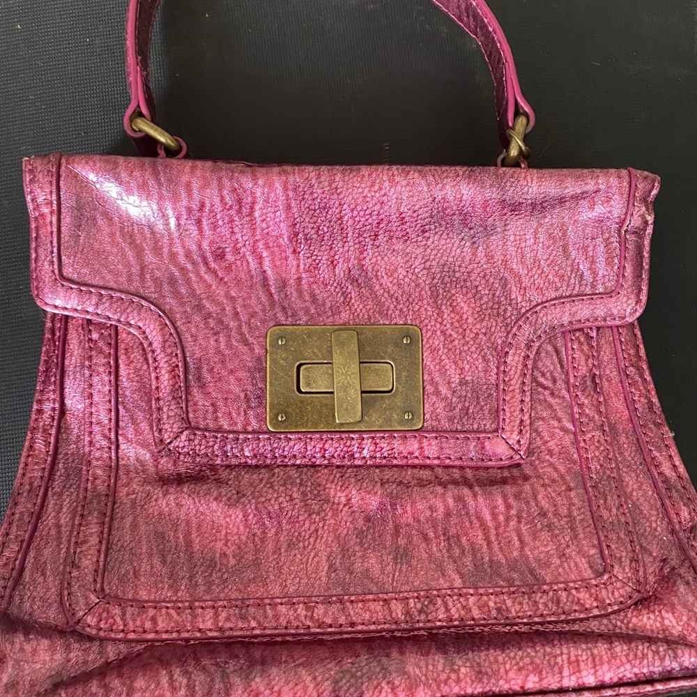 Vera Wang satchel purse